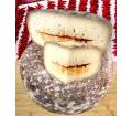 Fromage de Brebis au Coulis de Piment d'Espelette