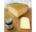 Quart de tomme vache lait cru artisanale Pyrénées — affinage 8 semaines