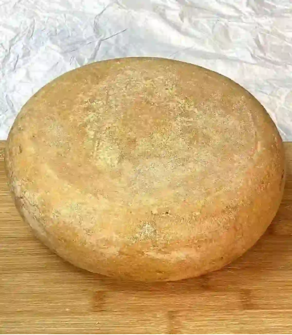 Huitième de tomme de vache lait cru Pic de la Calabasse — Pyrénées ariégeoises