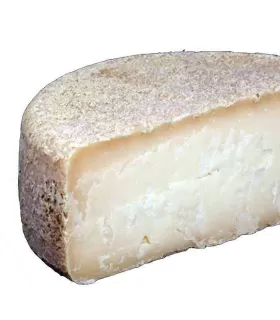 Fromage Chèvre et Brebis des Pyrénées une année et demie d'affinage vielle réserve